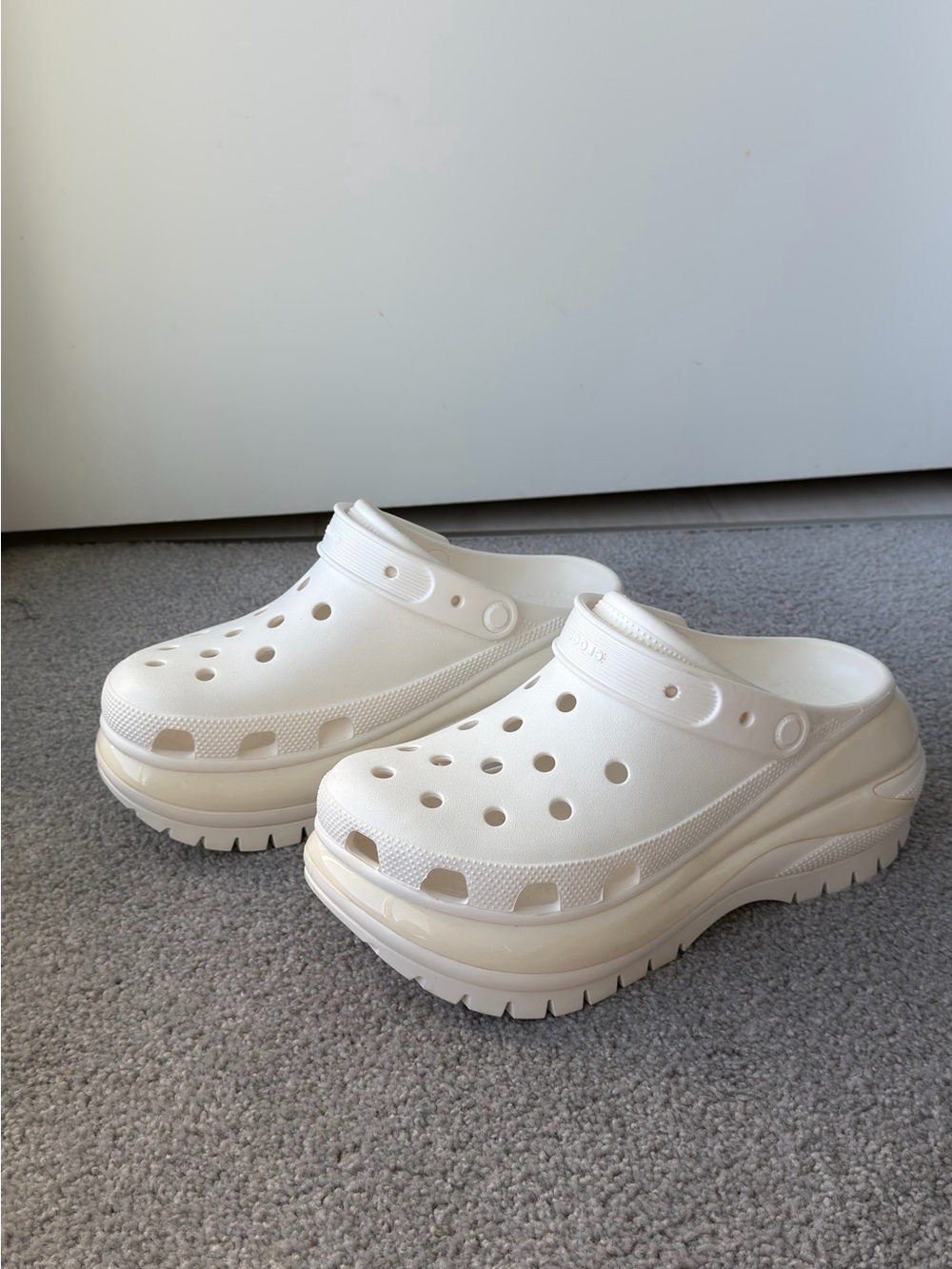 CROCS Women's White Platform Clog Mules